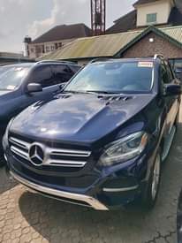 A picture of Clean non accidented gle 350 32m