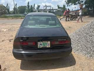 A picture of 1999 Toyota Camry