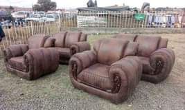 classifieds/furniture sofas