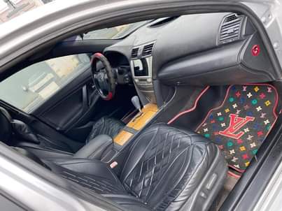 A picture of Extremely sharp 2008 Toyota Camry upgraded to 2010