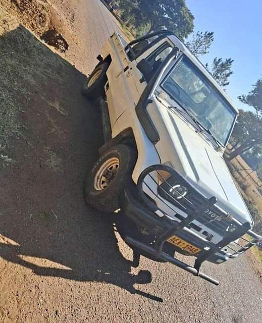 toyota land cruiser