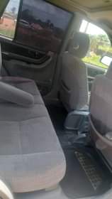 A picture of FIRST BODY NIGERIA USED HONDA CR V Engine and gear