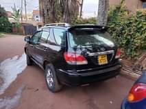 A picture of Toyota Harrier