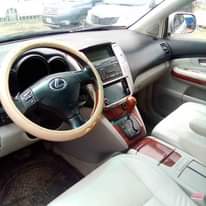 A picture of Rx330 Clean sharp Belgium grade catalyst intact everything working fine