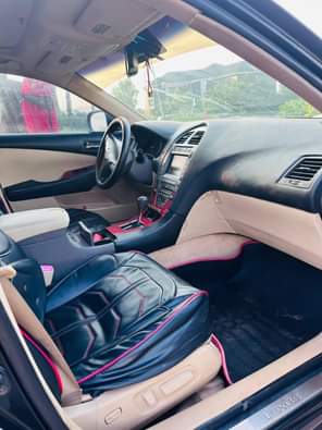 A picture of 2008 model clean es350 Buy and drive Price 7million Location