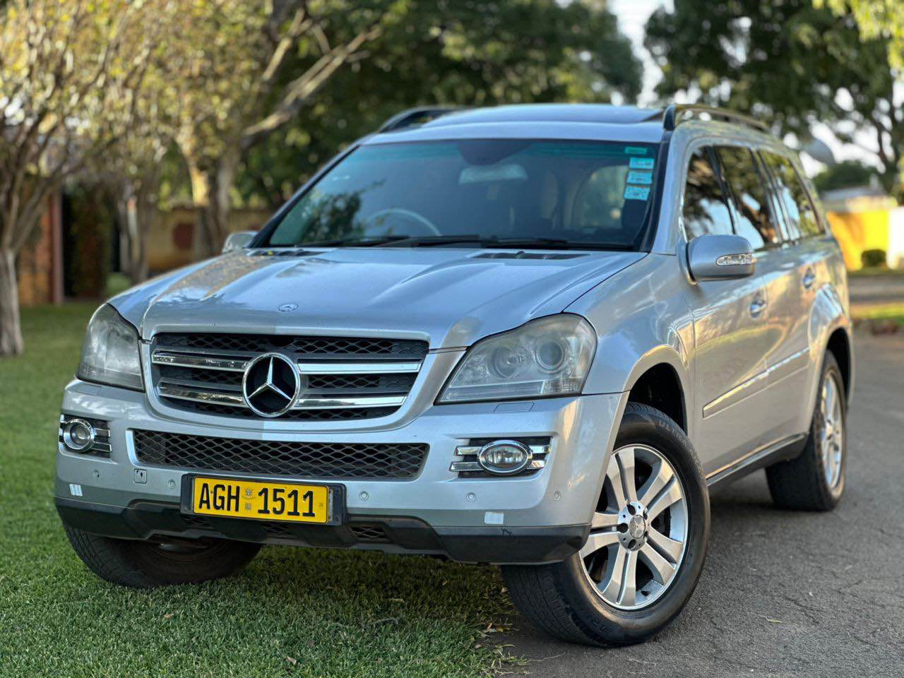 classifieds/cars mercedes