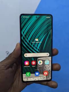 A picture of SAMSUNG A72