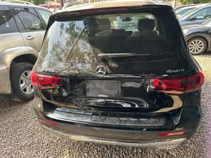 A picture of 2023 Mercedes GLB250 foreign 95M last Abuja deal 08132662602