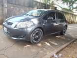 A picture of 2001 TOYOTA Auris super sharp