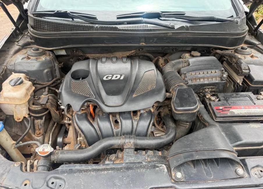 A picture of 2012 Hyundai Sonata LS