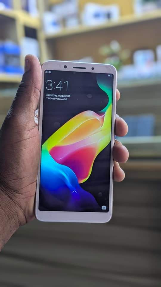 A picture of Oppo F5 gb 64 ram 4
