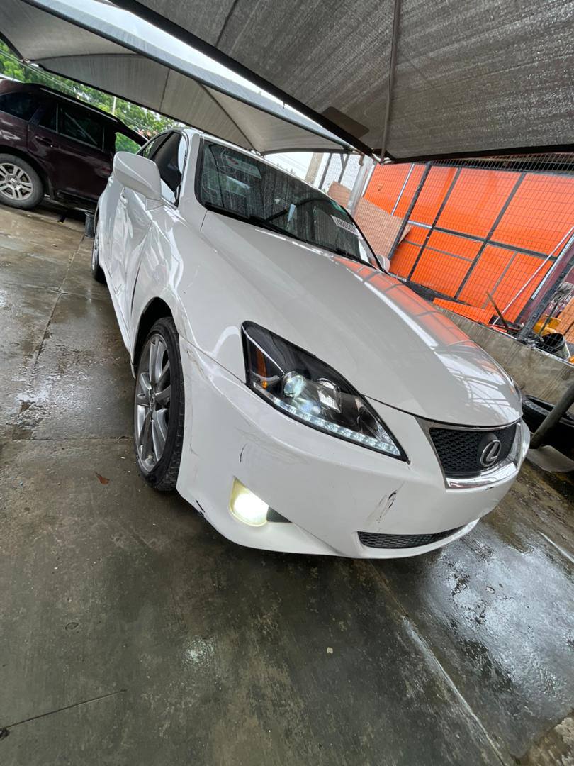 A picture of Lexus Is250 2008 Tokumbo