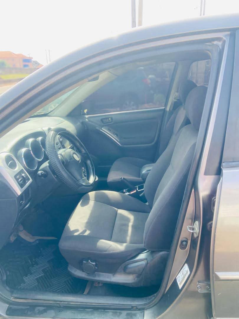 A picture of 2004 Pontiac Vibe Registered