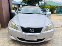 lexus is250