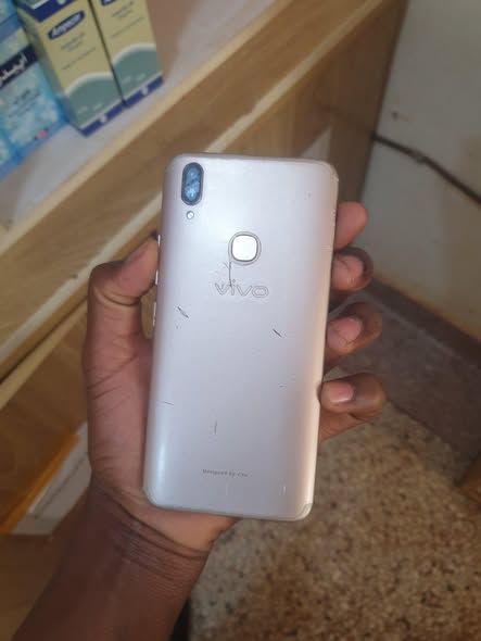 A picture of Vivo y85A