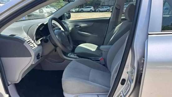 A picture of Corolla LE