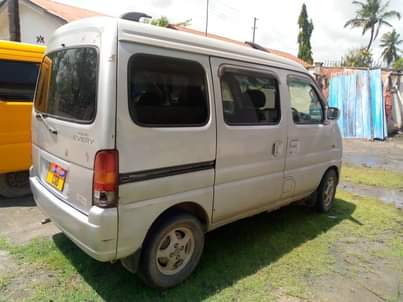 A picture of Min bus