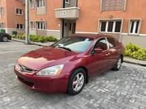 A picture of Reg Honda Accord 05...perfect condition 