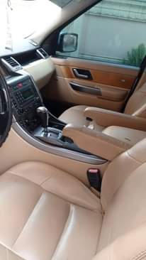 A picture of 2011 Range Rover Sports for 3M