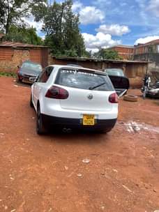 A picture of Golf 5