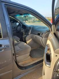 A picture of Toyota sienna