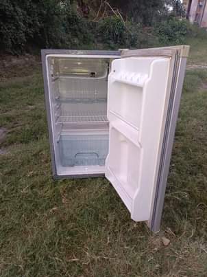 A picture of Mengch single door inagandsha sna na kupoza vzr bei 240000