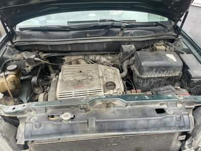 A picture of NEATLY USED RX 300 First body Silent Engine Gearbox smooth