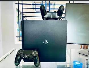 A picture of Call text or WhatsApp 0797765552 delivery nationwide