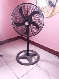 A picture of NAUZ VITU USED ITEMS DAR ES SALAAM TABATA 0692018770