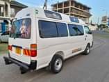 A picture of Hiace ya petrol Full ac Kali mno 2rz injection Manual