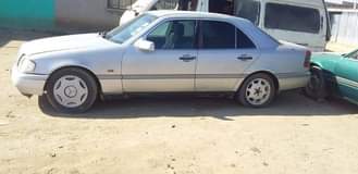 classifieds/cars mercedes