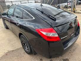 A picture of Honda crosstour