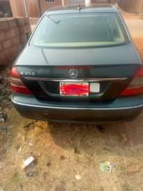 A picture of 2006 Benz E350