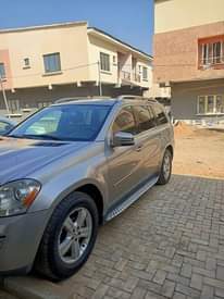 A picture of Mercedes GL450 4matic 2007