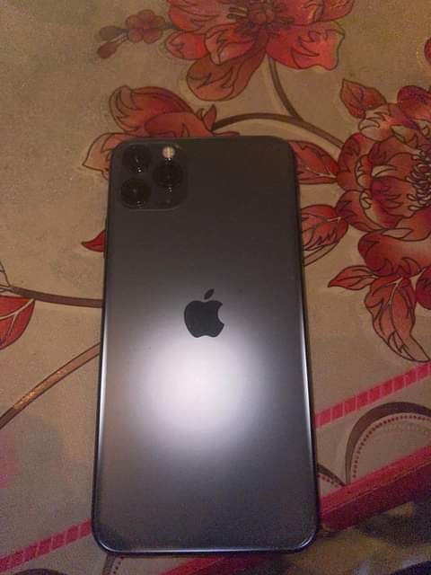 iPhone M.