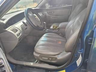 A picture of 2000 Toyota Avalon