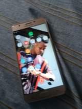 A picture of Samsung J7
