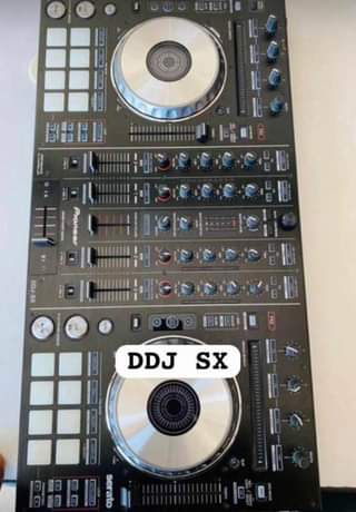 A picture of Dj equipments
