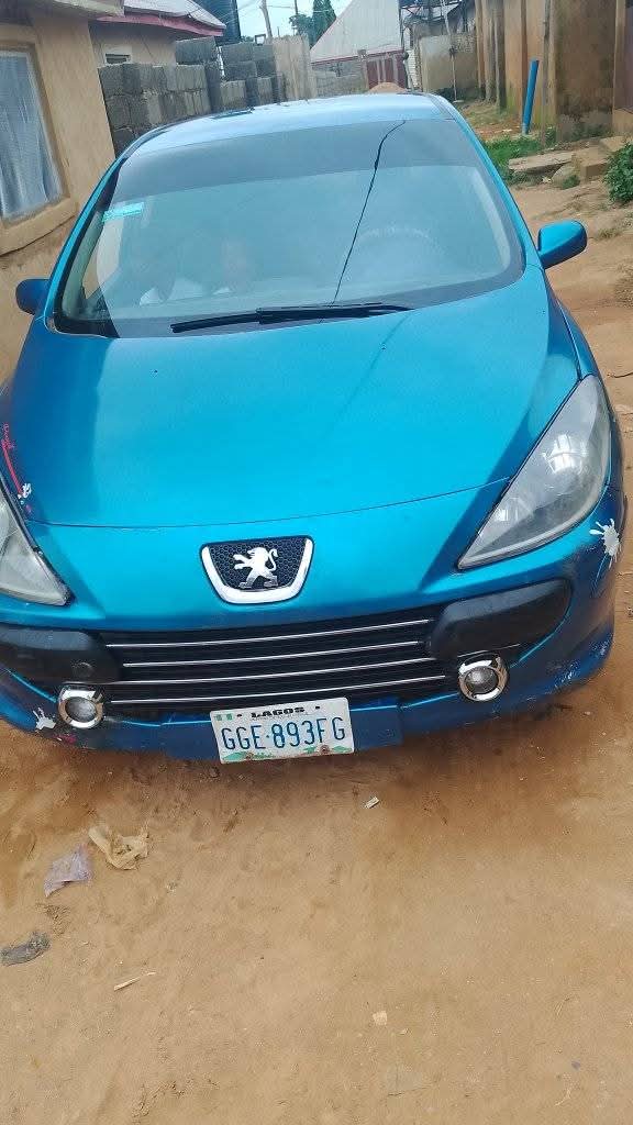 A picture of Peugeot 307 for sale good condition