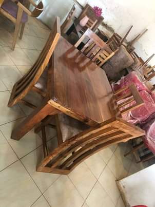 A picture of Dinning