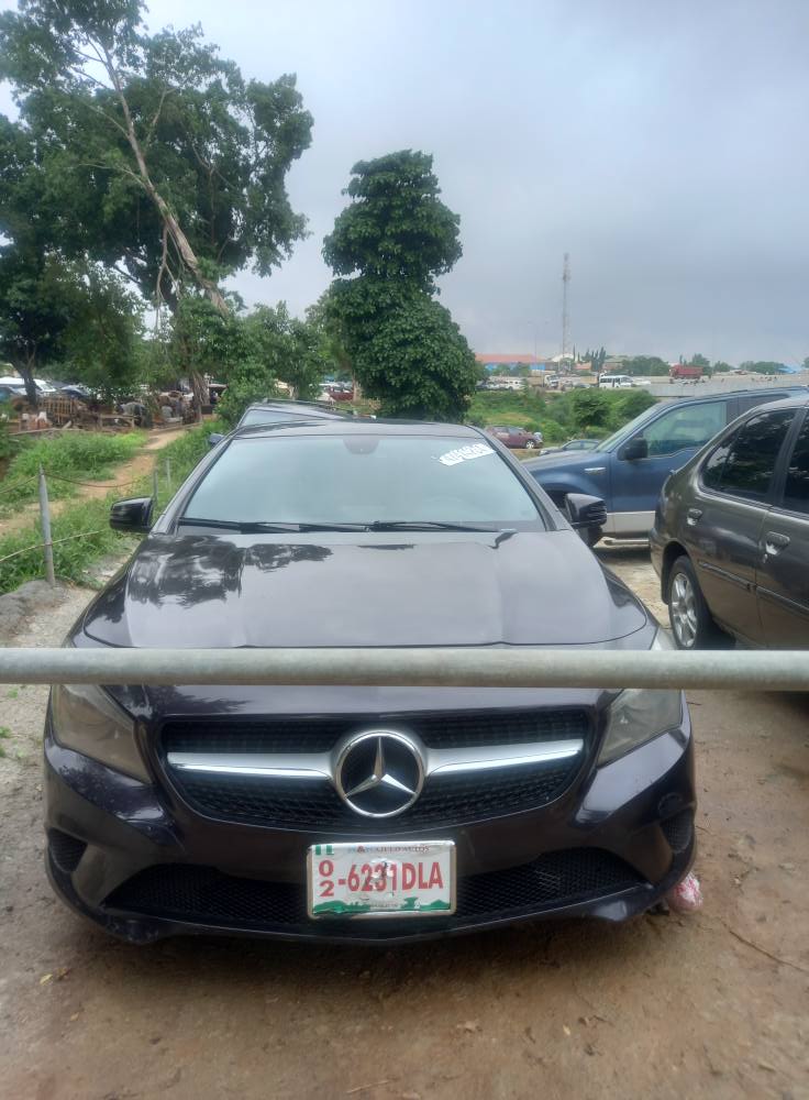 A picture of Mercedes benz
