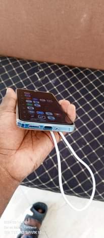 A picture of Tecno spark 20pro 256gb 8gb