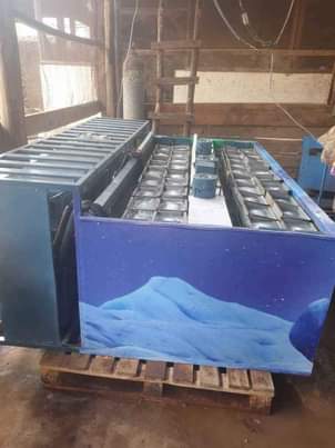 A picture of ICE BLOCK MACHINE