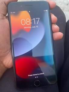 A picture of Iphone 7plus