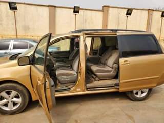 A picture of 2008 TOYOTA SIENNA LE 08062540056 08186281457