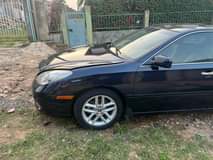 A picture of Lexuz es330