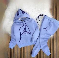 A picture of Baby clothes