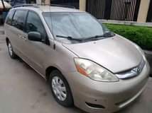 A picture of 2010 sienna