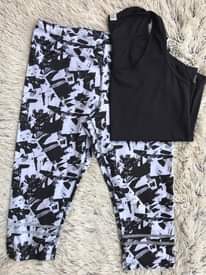 A picture of Secondhand activewear tops