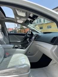 A picture of Toyota Venza FOR SALE 2015 model Foreign used toks Panoramic